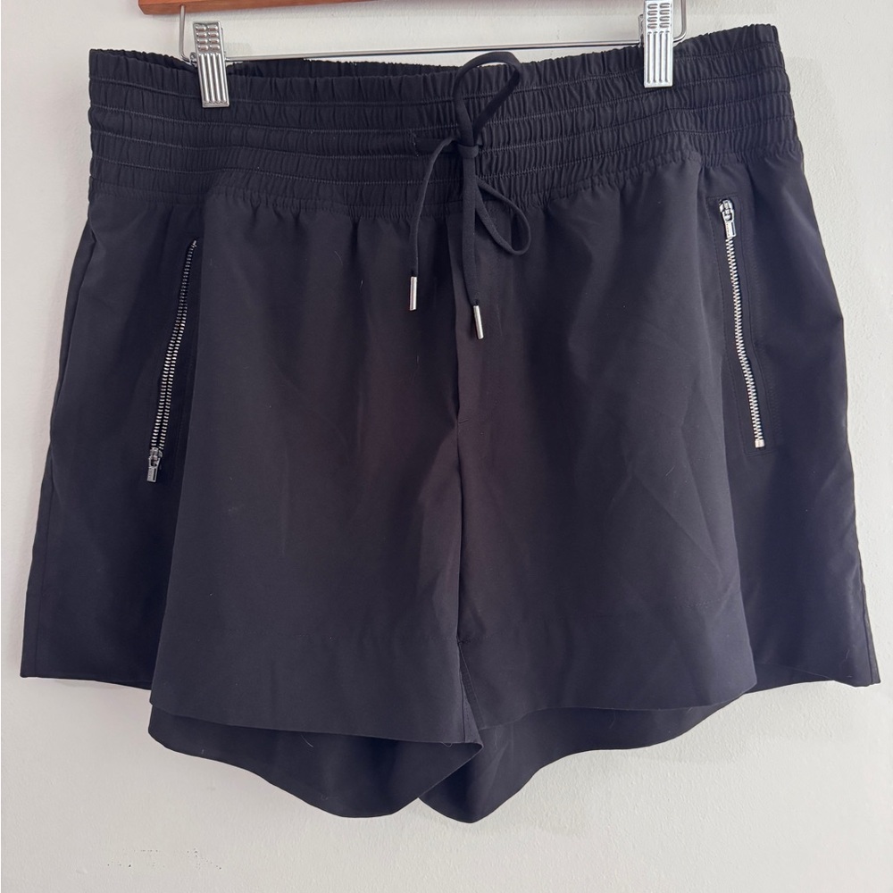 Athleta Black Women's Athletic Shorts